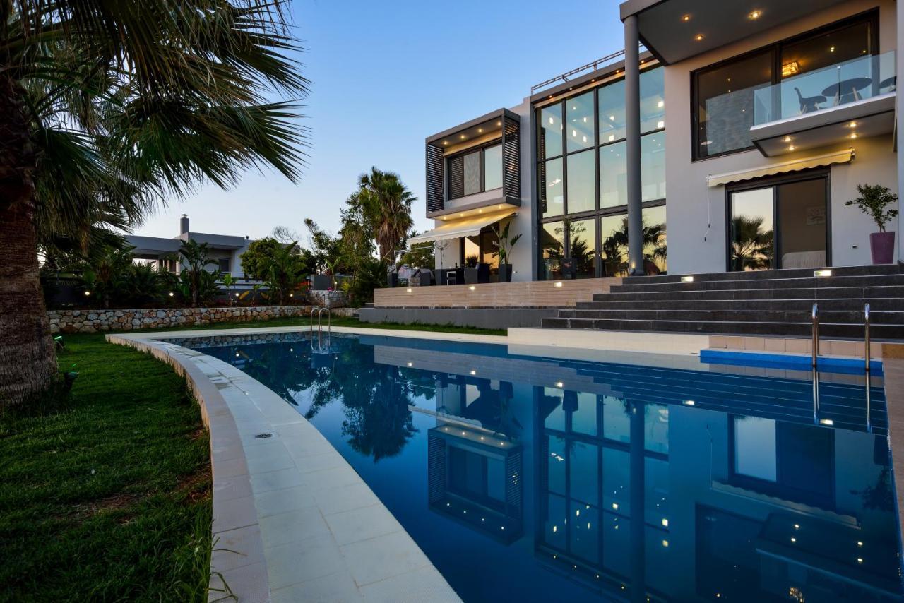 Adorno Luxury Villas Chorafakia Exterior foto